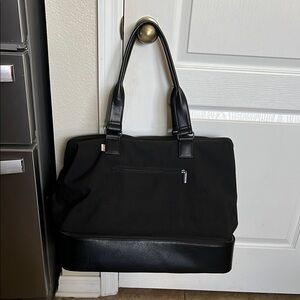 Black weekender BEIS Bag
